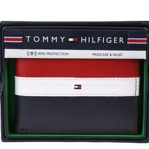 New Tommy Hilfiger Wallet 100% Authentic